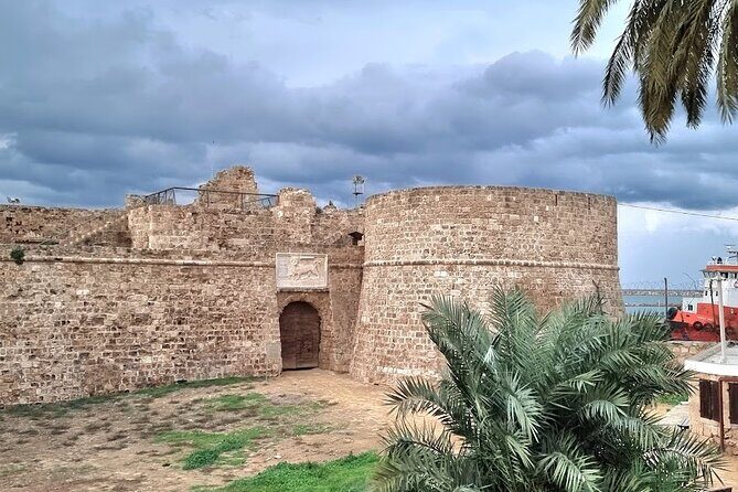 A Day Trip to Medieval FAMAGUSTA (Kyrenia, Nicosia or Famagusta ) - Medieval Famagusta walls: walking a city shaped by Lusignans and Venetians