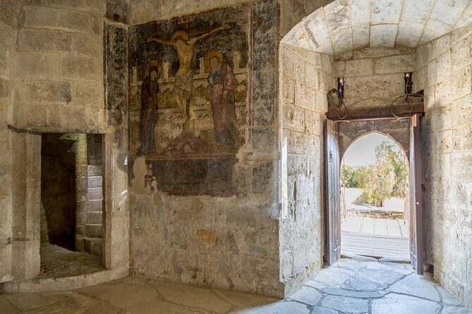 Ancient Kourion, Kolossi Castle, Omodos & Winery Tour from Paphos - Pickup, Timing, and the Reality of an 8-Hour Day