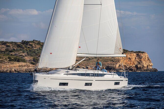 Bavaria C42- Sailing Yacht - Key things to know before you go
