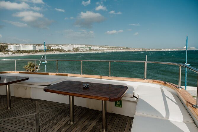 Cruise with lunch & Swimming Stops on Ayia Napa's biggest boat - Blue Lagoon swim stop: what 30 minutes feels like