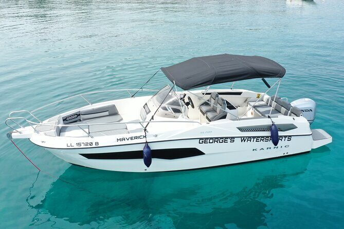Exclusive line 225hp, self drive boat Karnic SL701 8.0m - Meeting point and day-of logistics that actually matter