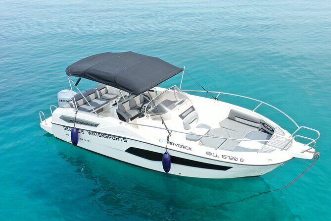 Exclusive line 225hp, self drive boat Karnic SL701 8.0m - Inside the Karnic SL701: what 225hp really gives you