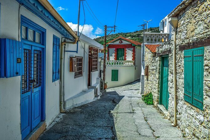 Full Day Tour in Troodos Mountains: Villages & Waterfalls - Pano Platres for lunch: old mountain village energy