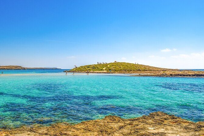Larnaca Airport To Ayia Napa up to 4 passengers - Acropolis Transport: reliability, communication, and a smooth arrival rhythm