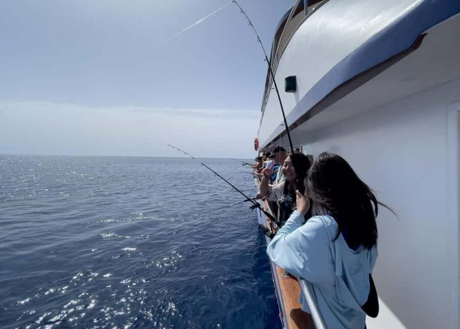 Larnaca: Glass-Bottom Boat Cruise with Fishing and BBQ Lunch - Cypriot BBQ lunch and the open bar: what you actually get