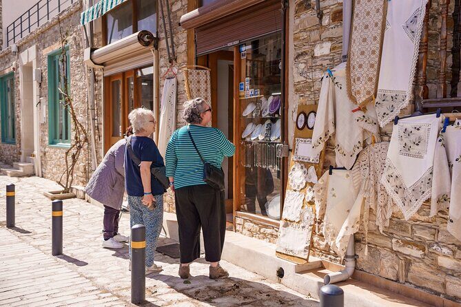 Larnaca Highlights with visit to Lefkara and Nicosia from Paphos - Guide energy: how Viola and Liza shape the day
