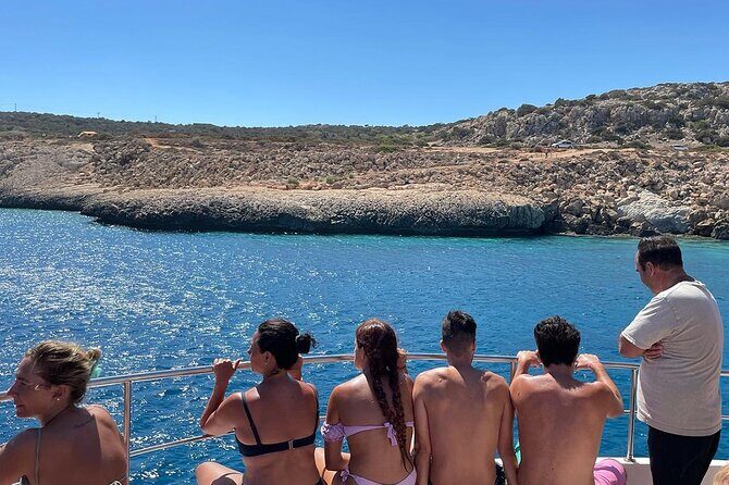 Medusa Cruises: 4-Hour Turtle Chill-Out Cruise / Lunch – Protaras - The calmer bays: Sirena Bay, Vrysoudi Beach, and Marlita Bay