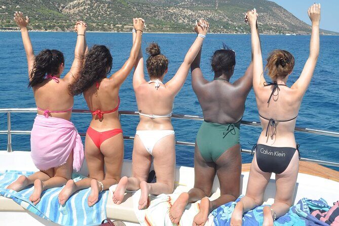 Ocean Blue | Blue Lagoon Morning - Blue Lagoon swim stop: the main event