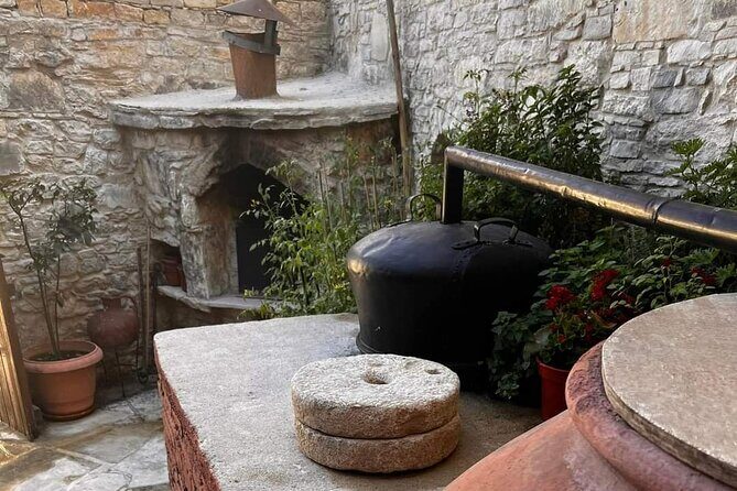 Omodos and Winiary tour, let's feel winter in Cyprus Mountain. - Lunch isn’t included: how to make that work