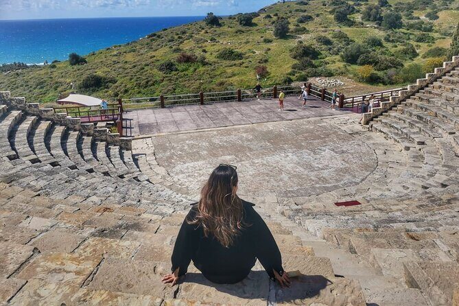 Pafos - Archaeology & Beauty tour from Limassol - Pafos Harbour and Port: use the 1.5 hours well