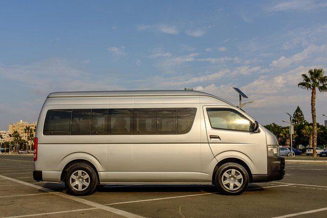Private Transfer: Larnaca Airport to Limassol City 1-14 pax - Pickup at Larnaca Airport: what it looks like and how you avoid stress