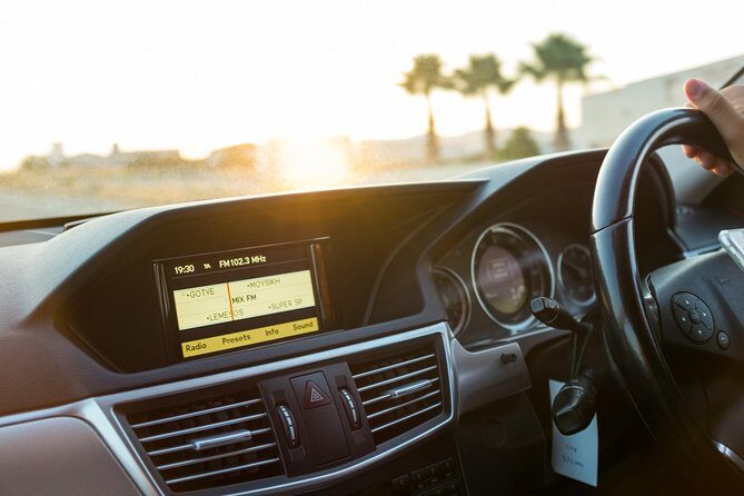 Private Transfer: Larnaca Airport to Protaras with return 1-14 pax - What to expect day-of: a simple flow you can trust