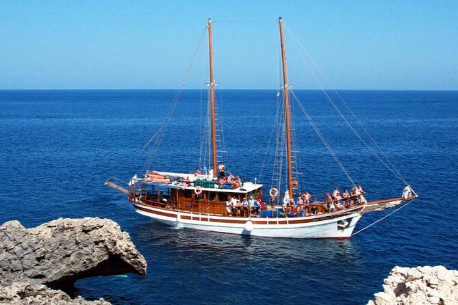 San Antonio Ruby Sunset Cruise from Protaras - A 4 pm sunset cruise that mixes views, lunch, and an actual swim
