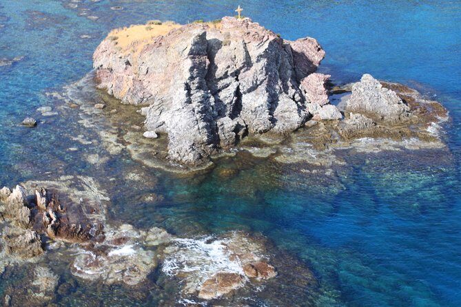 Self-drive Amathunta Private Speedboat to Blue Lagoon, Caves etc - Manolis Bay: blue water from white sand, plus trumpet fish