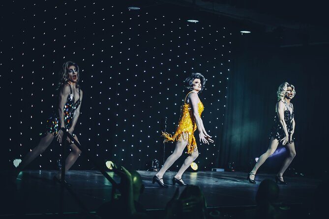 Stardust Variety Dinner Show - Hotel Pickup From Ayia Napa and Protaras: How to Not Miss It