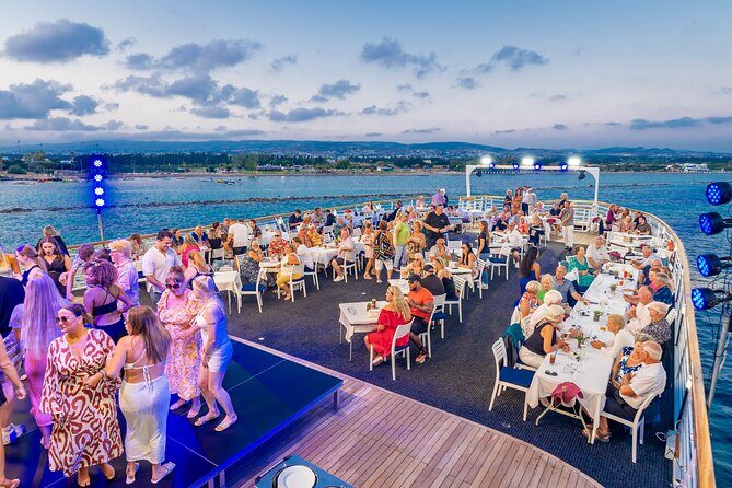 Stardust Variety Show Evening Cruise in Yeroskipou Bay - Stardust at Sea: What This Evening Cruise Really Delivers in Paphos