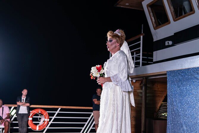 Stardust Variety Show Evening Cruise in Yeroskipou Bay - Should You Book the Stardust Variety Show Evening Cruise?