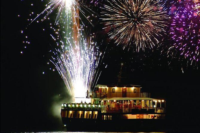 Wave Dancer Fireworks Night Cruise - Fireworks From Your Table: The Finale You Came For