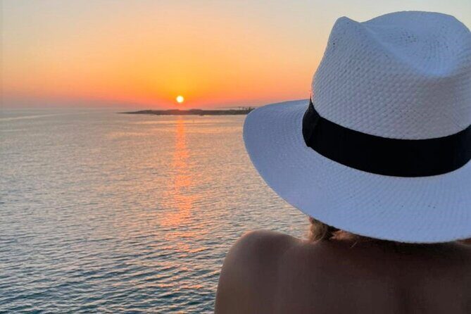 Wave Dancer Sunset BBQ Cruise - Key highlights at a glance