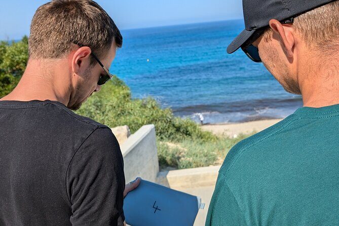 XploreMe! - Coral Bay Scavenger Hunt Outdoor Activity - Practical tips to keep the riddles fair and smooth